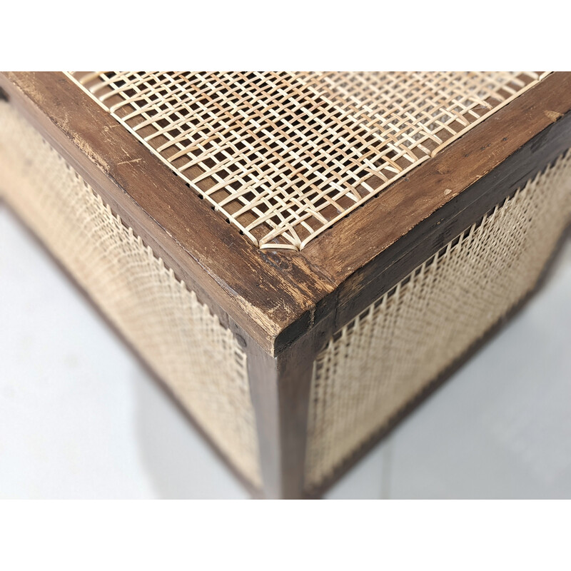 Vintage linen box in teak and caning by Pierre Jeanneret, India 1960s