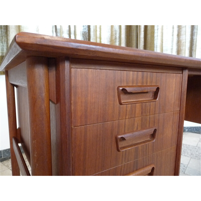 Danish writing desk in teak - 1960s