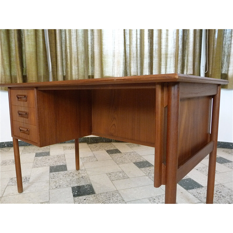 Danish writing desk in teak - 1960s