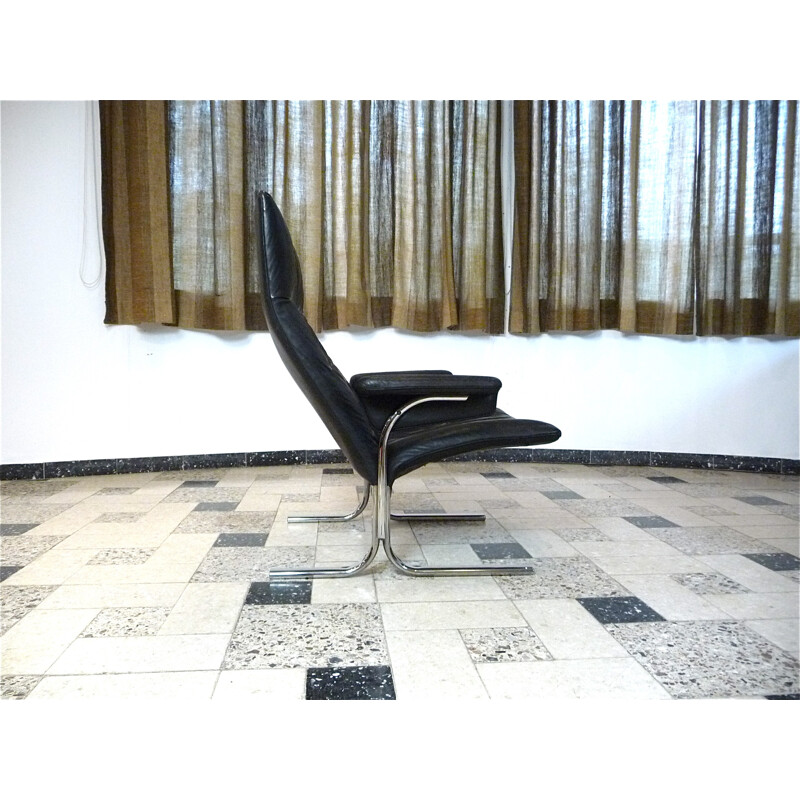 Zwarte fauteuil in leer en verchroomd metaal model Swiss DS-2030 van Hans Eichenberger voor De Sede - 1980