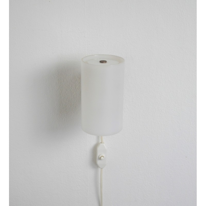 Vintage minimalistic wall lamp by Uno and Östen Kristiansson for Luxus, Sweden 1960s