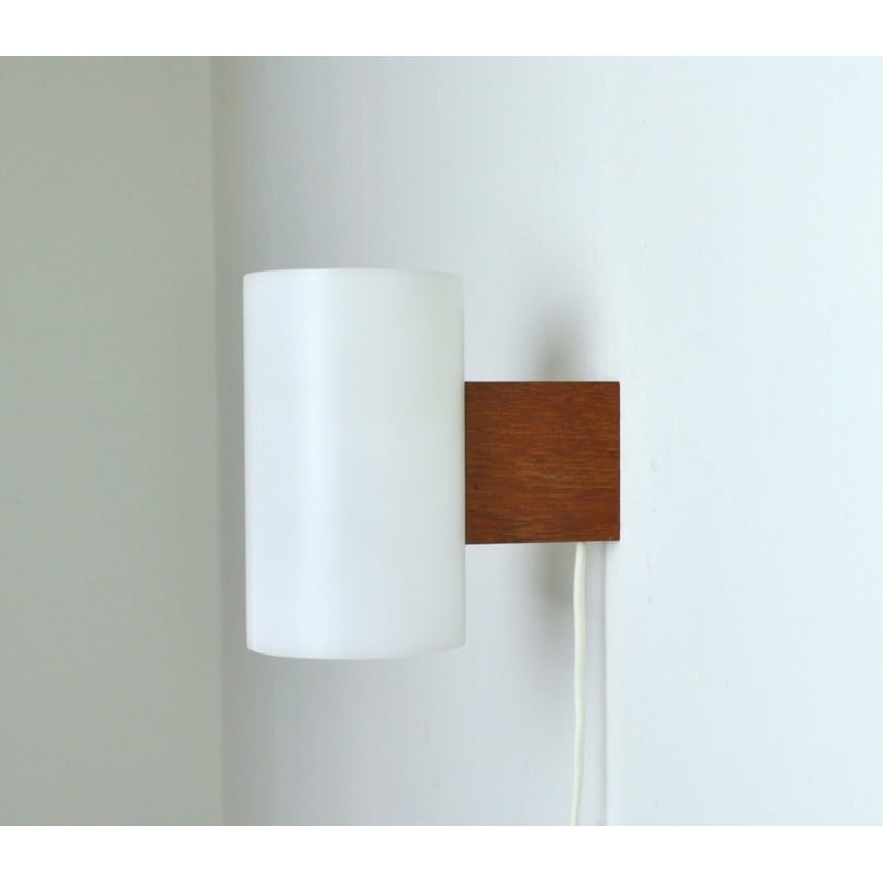 Vintage minimalistic wall lamp by Uno and Östen Kristiansson for Luxus, Sweden 1960s