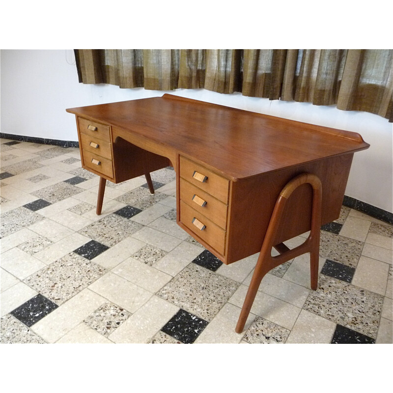 Free-Standing Teak Writing Desk by Svend A. Madsen for Sigurd Hansen - 1960s