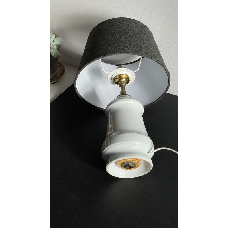 Lampe vintage en porcelaine et tissu, France