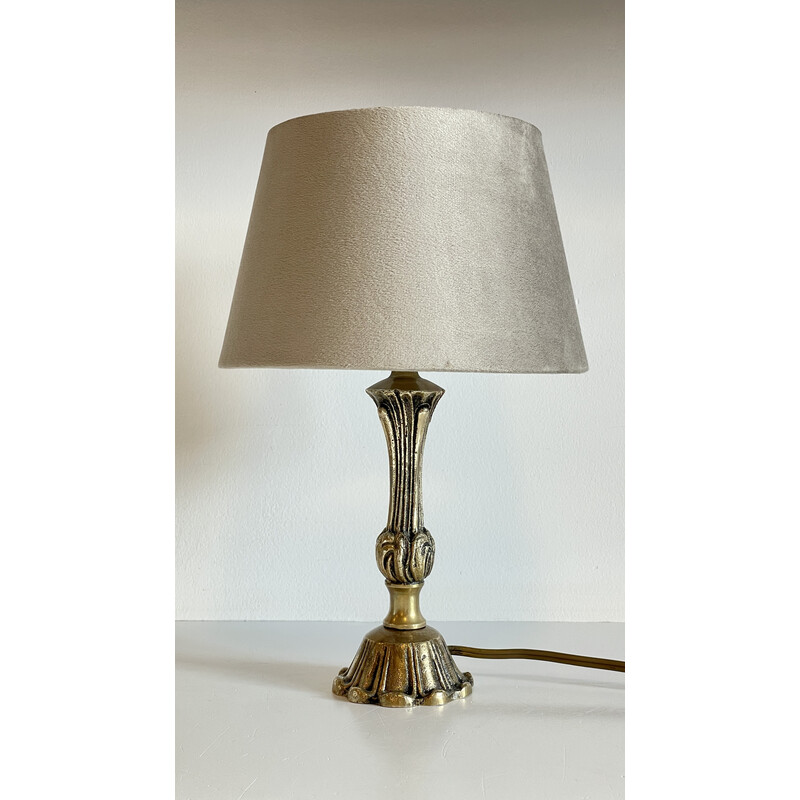 Vintage lamp in brass and fabric