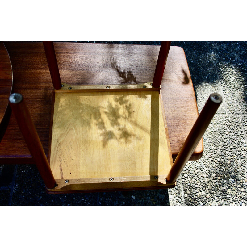 Vintage teak side table by Toften for Mobelfabrkken, Denmark 1960s