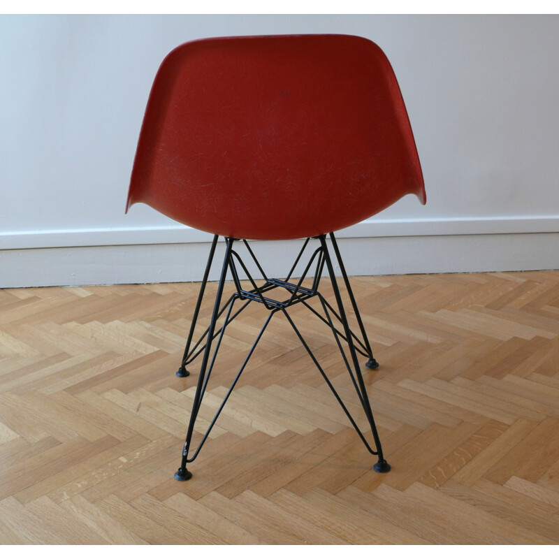 Set of six red chairs model "Side Chairs" in glassfiber and steel by Eames - 1960s