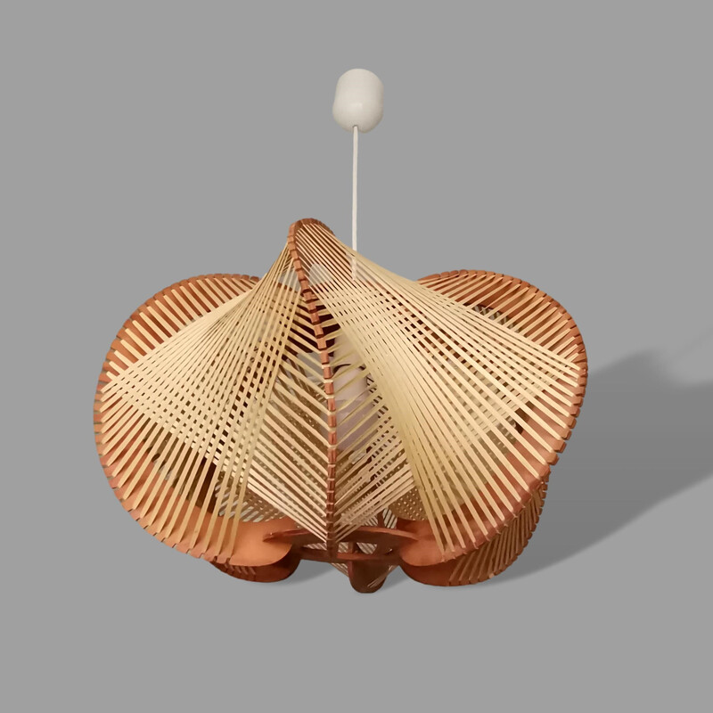 Lámpara colgante portuguesa de madera y paja de mediados de siglo, años 60