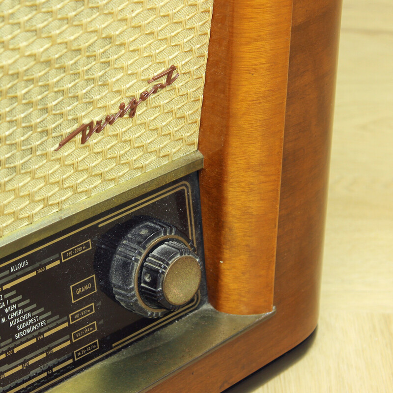 Oude Tesla Dirigent gramoradio, Tsjechoslowakije 1956