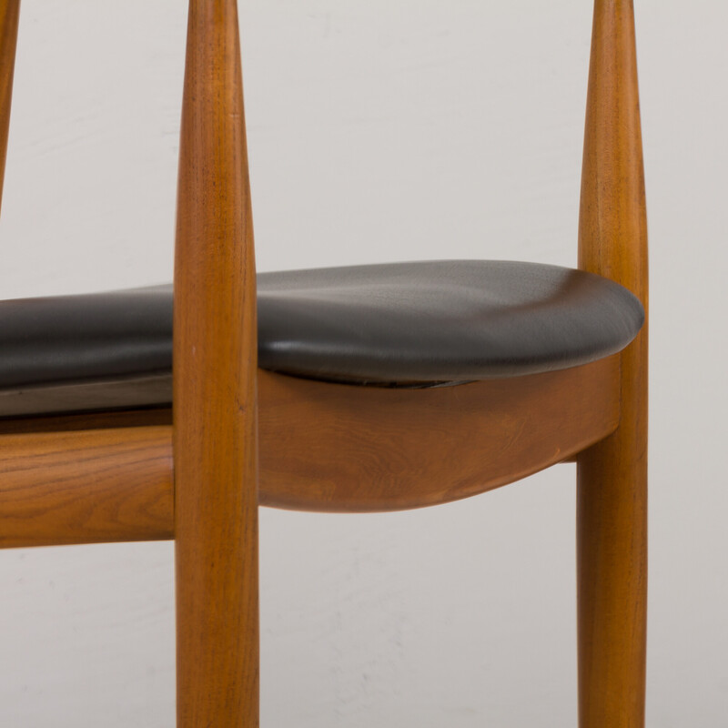 Vintage teak en zwart lederen fauteuil van Illum Wilkkelso voor Niels Eilersen, Denemarken 1960