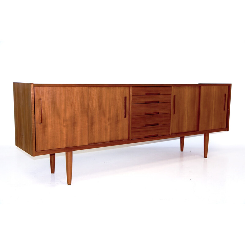 Teca Vintage "Gigant" sideboard por Nils Jonsson para Troeds, Suécia 1960