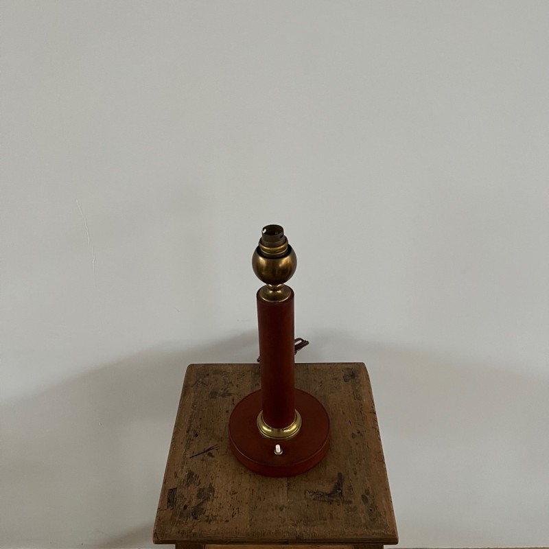 Lampada da tavolo vintage in pelle e ottone, Francia 1960