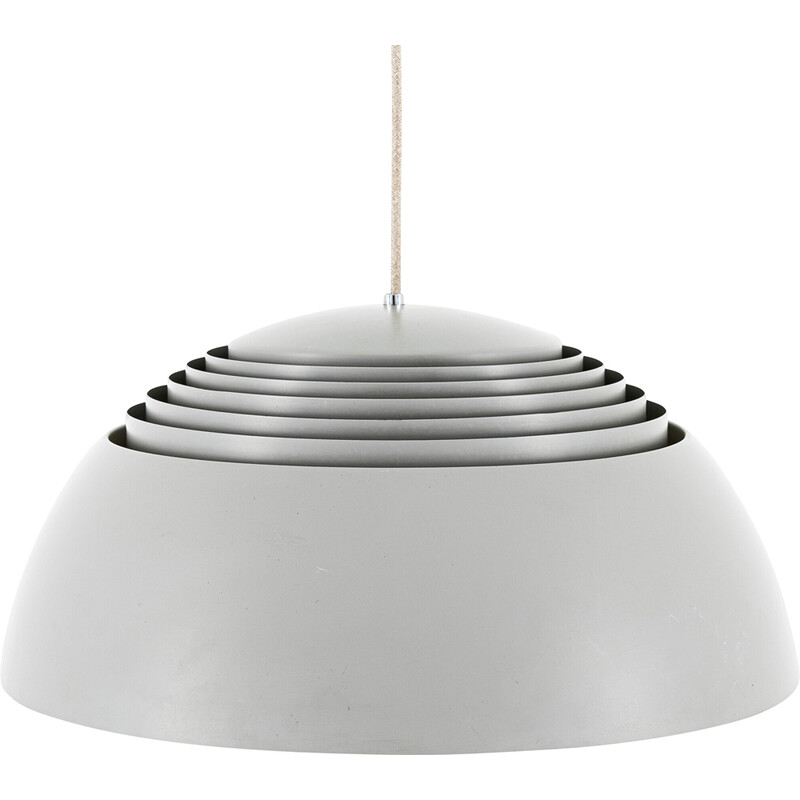 Lampada a sospensione vintage Aj Royal in grigio chiaro di Arne Jacobsen per Louis Poulsen