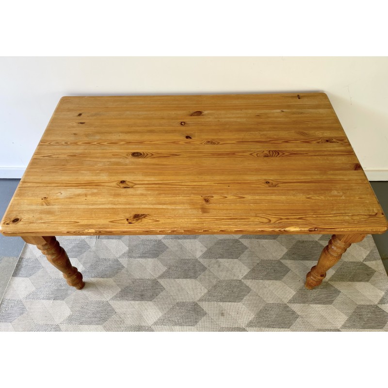 Mesa de comedor vintage de pino macizo