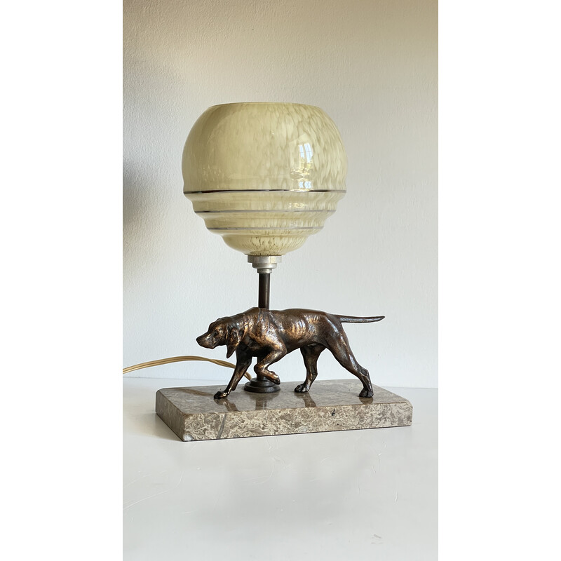 Vintage Art Deco lamp op marmer