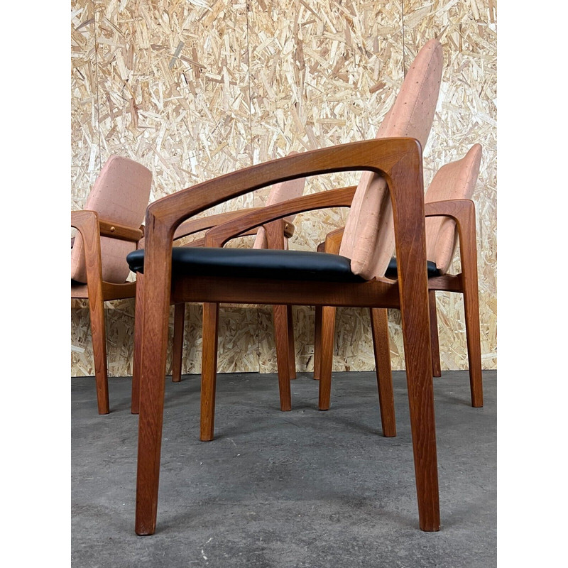 Set di 4 sedie vintage in teak modello 23 di Henning Kjaernulf per Korup Stolefabric, 1960-1970