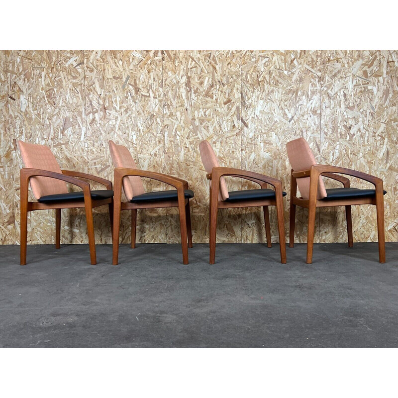 Set di 4 sedie vintage in teak modello 23 di Henning Kjaernulf per Korup Stolefabric, 1960-1970