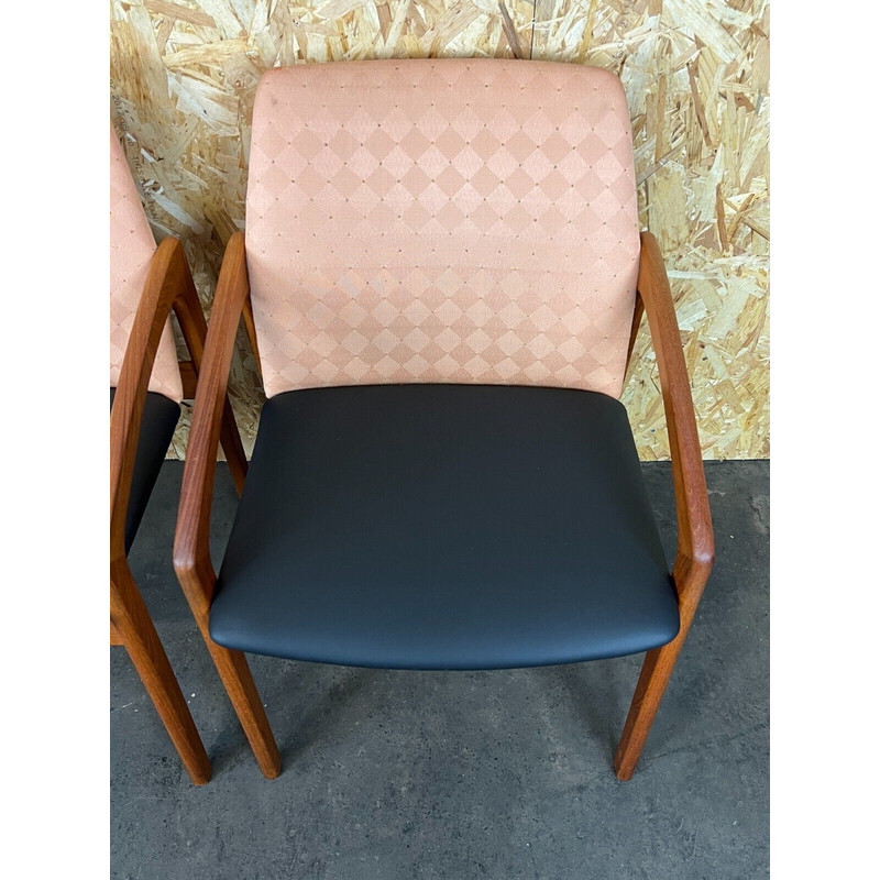 Conjunto de 4 cadeiras de teca vintage modelo 23 de Henning Kjaernulf para Korup Stolefabric, 1960-1970