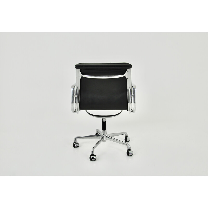 Vintage-Sessel aus Leder und Aluminium von Charles und Ray Eames für Icf, 1970