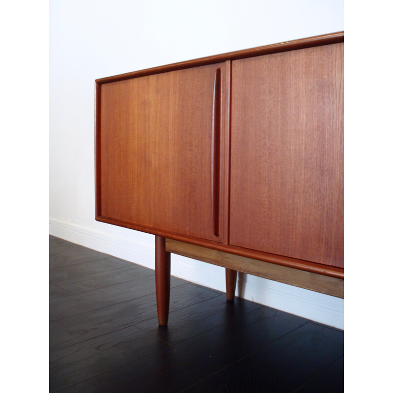 Scandinavian vintage sideboard in teak by Bernhard PEDERSEN & Son for SAMCOM - 1960s