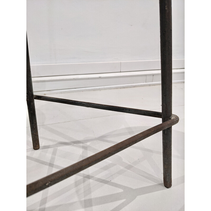 Taburete vintage de metal y teca de Pierre Jeanneret, India 1960