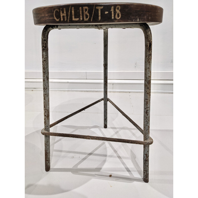 Conjunto de 4 bancos de metal e teca de Pierre Jeanneret, Índia 1960