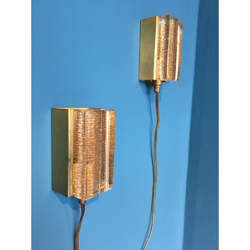 Pair of Vitrika wall lamps in brass and glass - 1970s