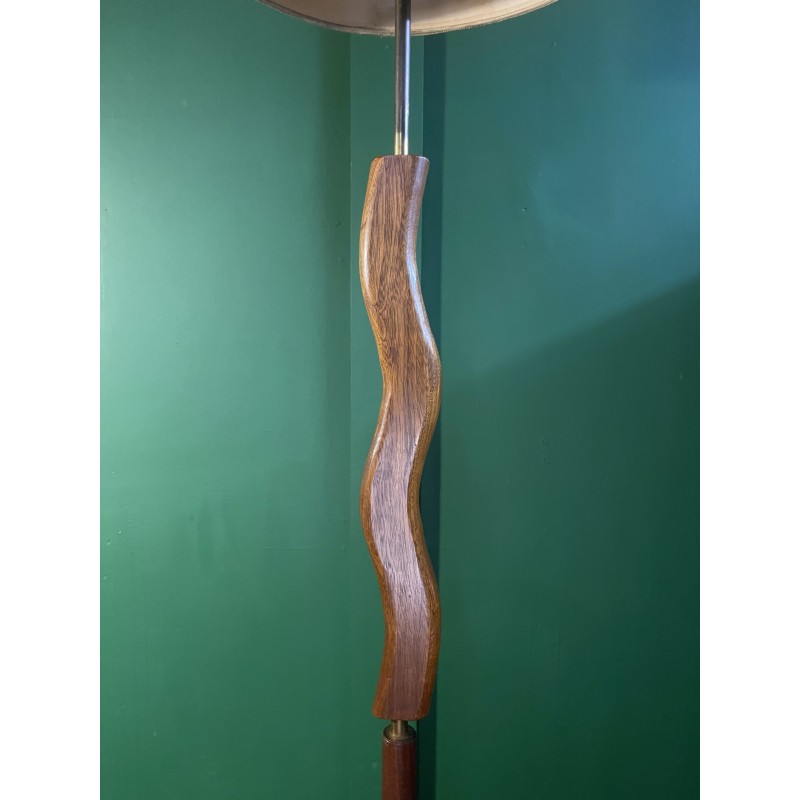 Lampada da terra francese di metà secolo in teak e ottone, anni '50