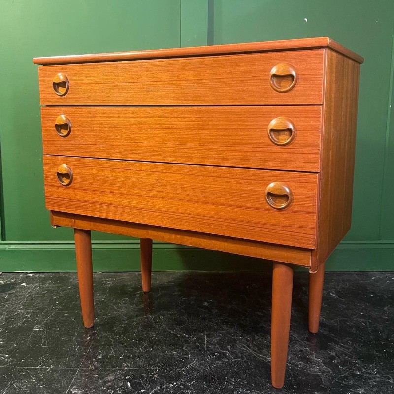 Vintage chest of drawers in teak by William Watting for Fristho, 1970s