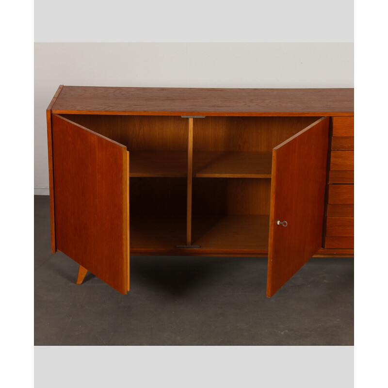 Vintage U-460 houten dressoir van Jiroutek voor Interier Praha, 1960