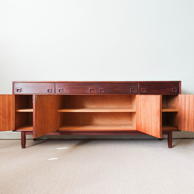 Mid-eeuws dressoir van José Espinho voor Olaio, Portugal 1970