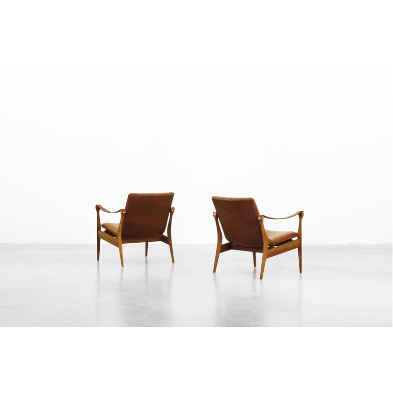 Paire de fauteuils lounges "Safari" en cuir et en frêne de Ebbe & Karen Clemmensen pour Fritz Hansen - 1960 