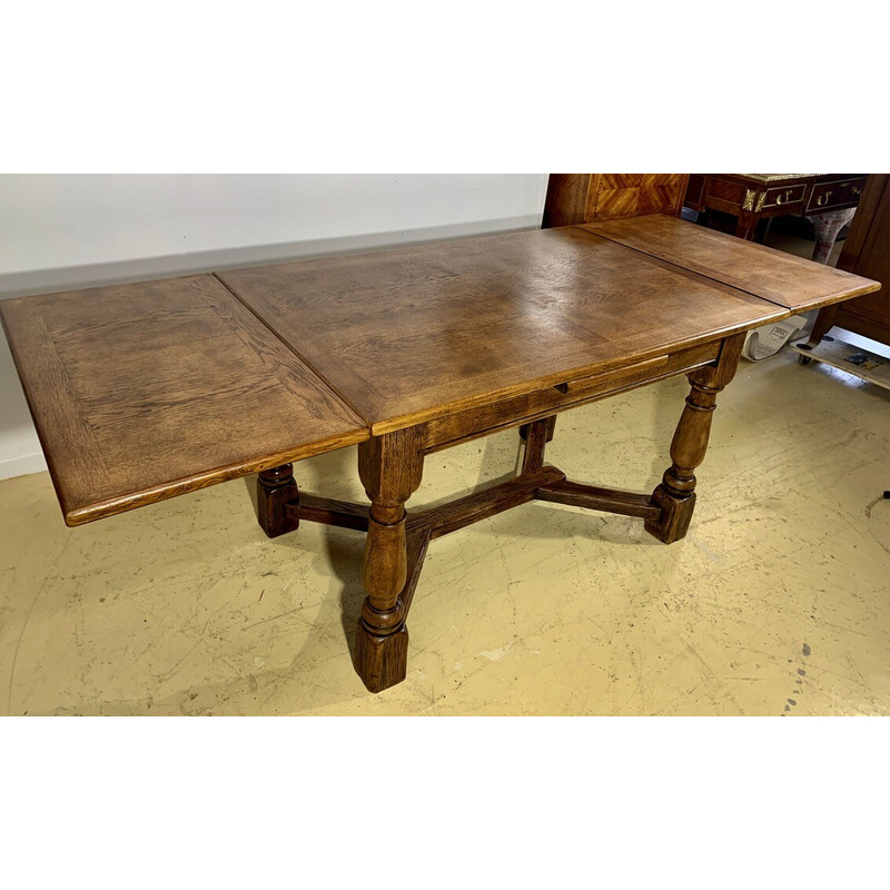 Vintage extendable farmhouse table in solid oakwood