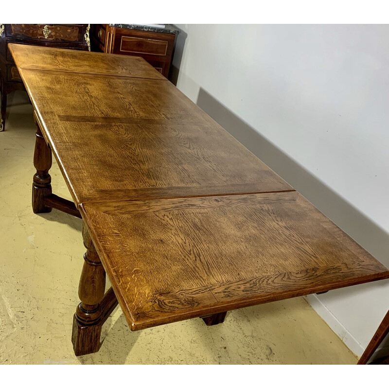 Vintage extendable farmhouse table in solid oakwood