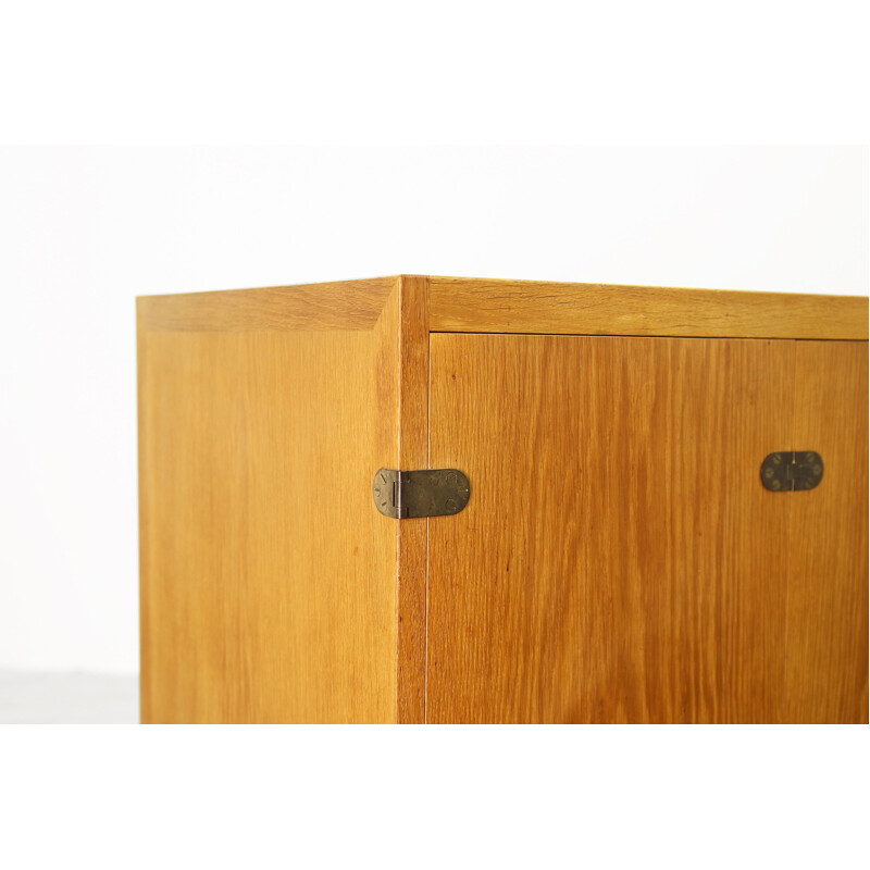 Oak sideboard by Borge Mogensen for FDB - 1960s