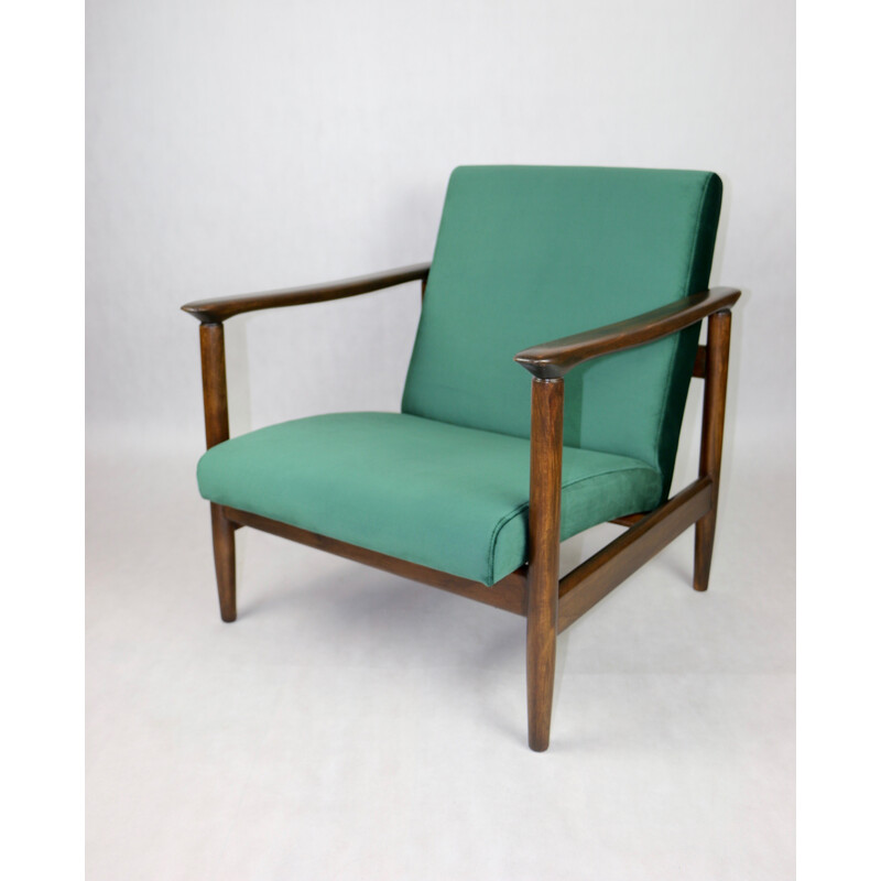 Vintage Gfm-142 armchair in lacquered wood and green velvet by Edmund Homa, 1970s