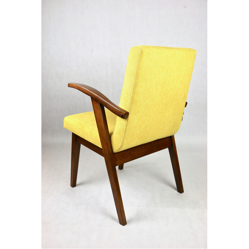 Vintage-Sessel aus gelbem Stoff und lackiertem Holz von Mieczyslaw Puchala, 1970er Jahre