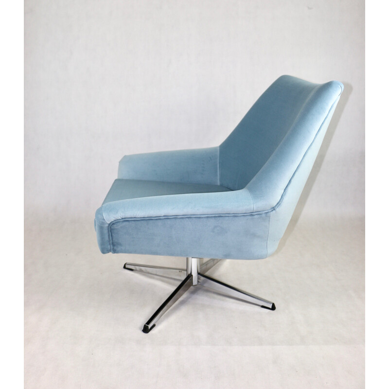 Fauteuil pivotant vintage en velours bleu clair et nickel pour Veb Metallwaren Naumburg, 1980