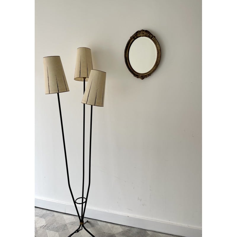 Vintage oval mirror with frame