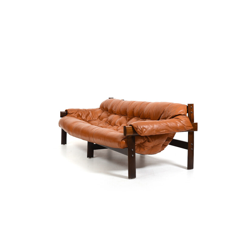 Mp41 vintage cherry and cognac leather lounge set by Percival Lafer for Mp Lafer, 1970