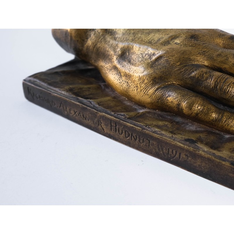 French vintage cast bronze hand sculpture by Richard Hudnut for Montagutelli Frères, 1912