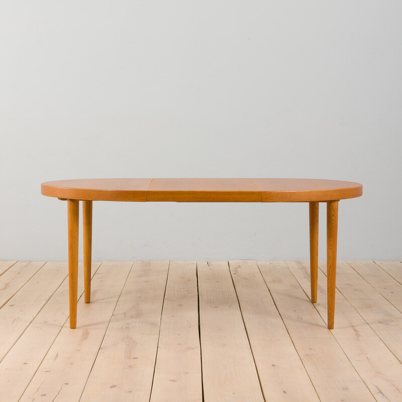 Vintage round oakwood dining table with extension, Denmark 1960s