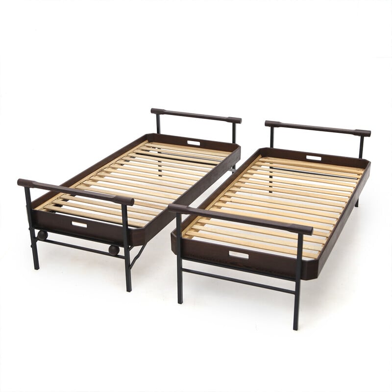 Pair of vintage "L75" stacked beds by Osvaldo Borsani for Tecno, 1960s