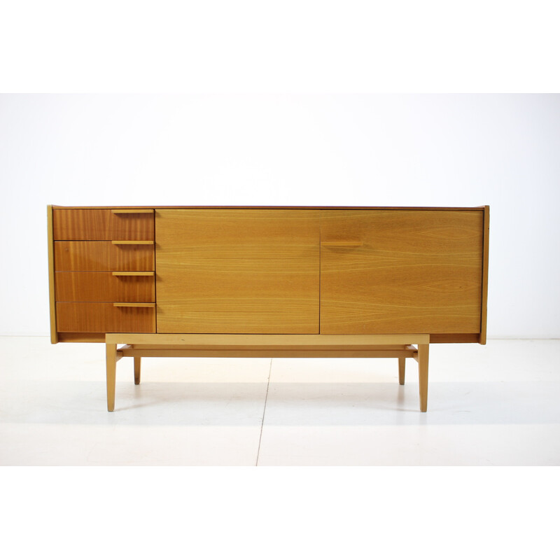 Vintage dressoir van František Mezulánik voor Up Závody, Tsjecho-Slowakije 1960