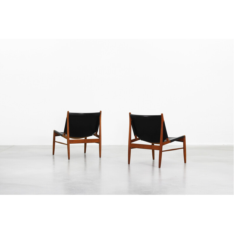 Pair of WK Möbel Oakwood "Hunting" lounge chairs, Franz Xaver Lutz - 1950s