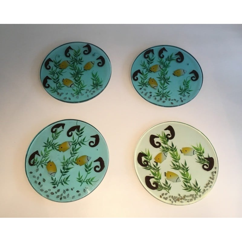 Set of 4 vintage resin trays, French 1970s