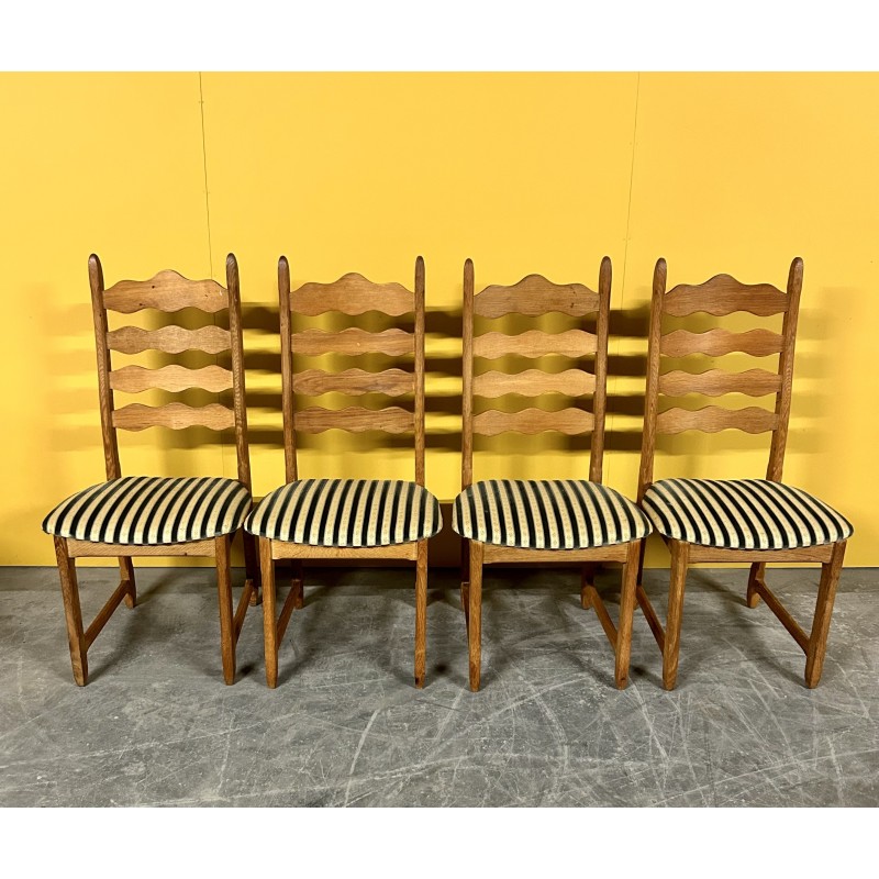 Ensemble de 4 chaises vintage en chêne par Henning Kjaernulf, 1960