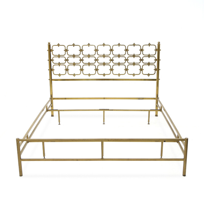 Vintage brass double bed by Luciano Frigerio, Italy 1970s