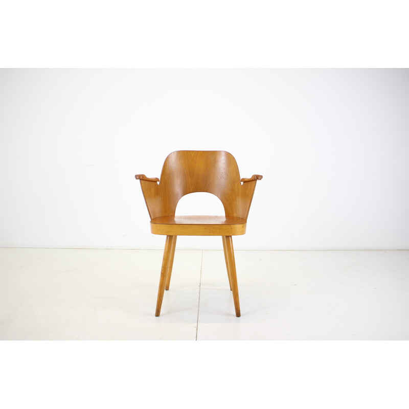 Vintage beechwood armchair by Oswald Haerdtl, Czechoslovakia 1959