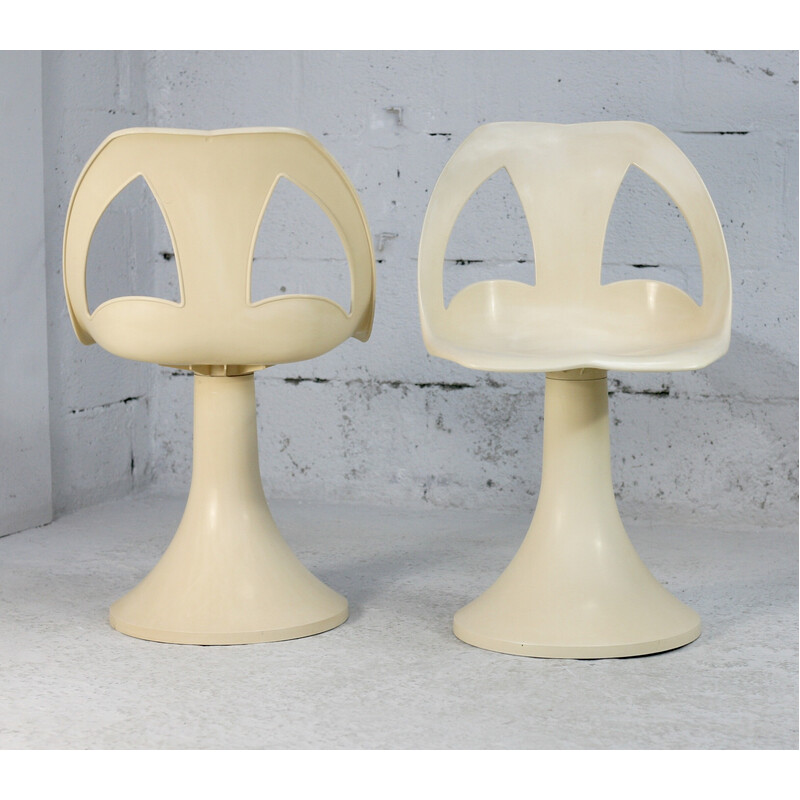 Pair of vintage plastic "space age" chairs, France 1970